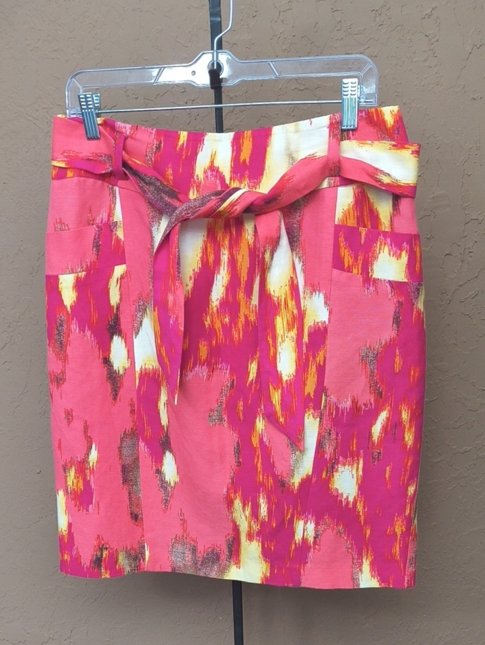 Calvin Klein Women's Ikat Belted Tie Waist Coral and Pink Abstract Skirt Size 8